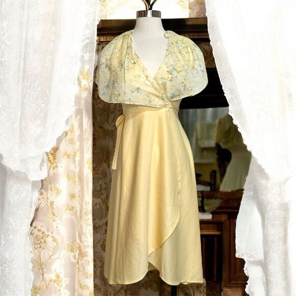 Vintage 1970s Yellow Floral Wrap Dress Angel Flutter Extra Small Stevie - Picture 1 of 7